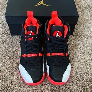 Jordan Kids Black and Infrared Sneakers/Basketball Shoes